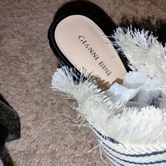 Gianni Bini (Size 9.5M) Frayed Striped Pattern Slipon Peep Toe Mule Chunky Heels - Picture 8 of 13